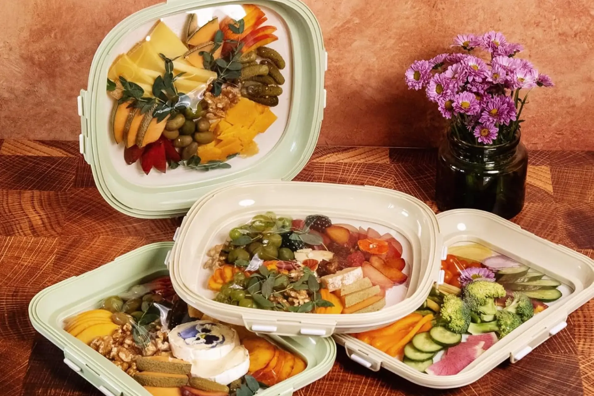 Crudites Portable Snack Tray 2