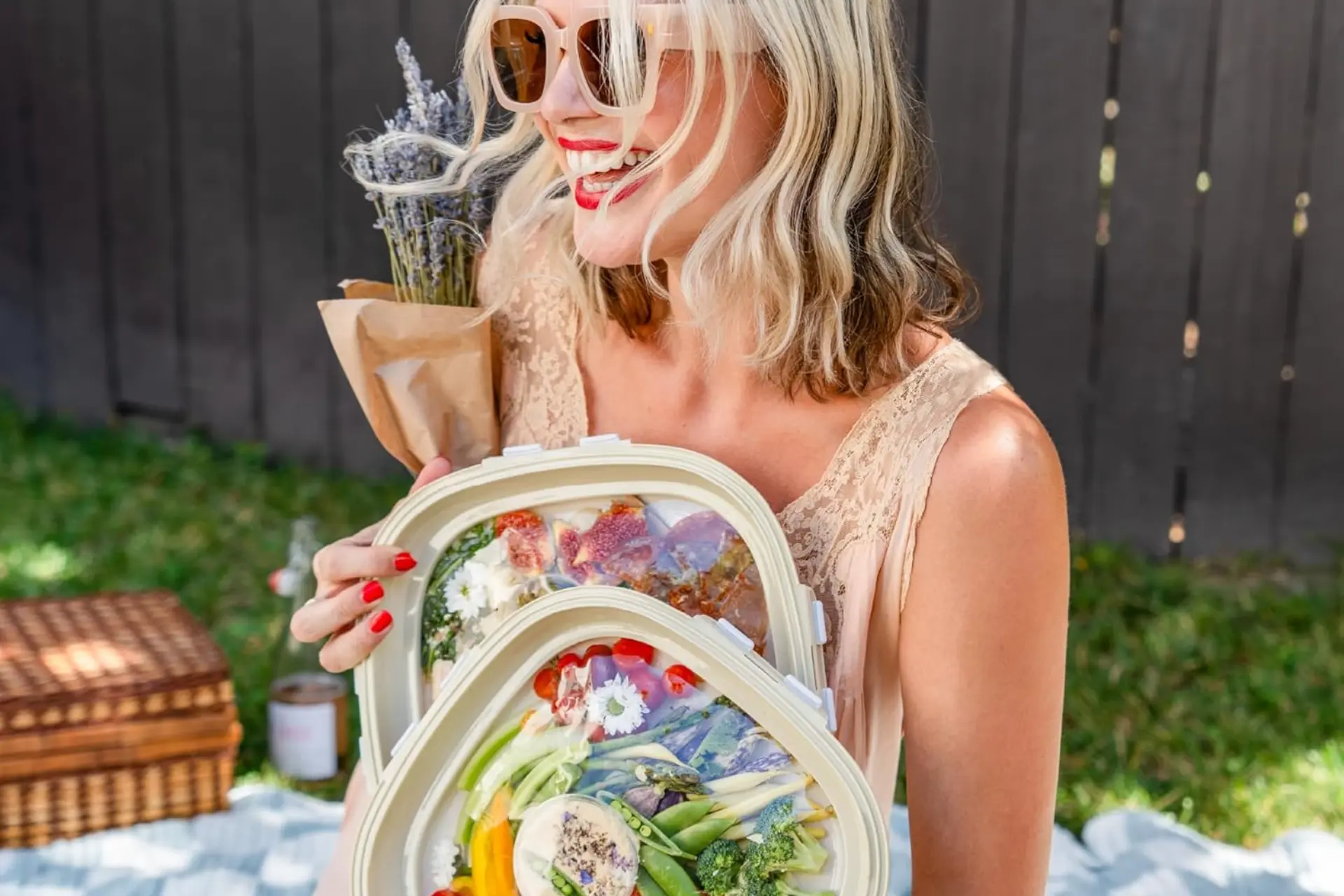 Crudites Portable Snack Tray 3