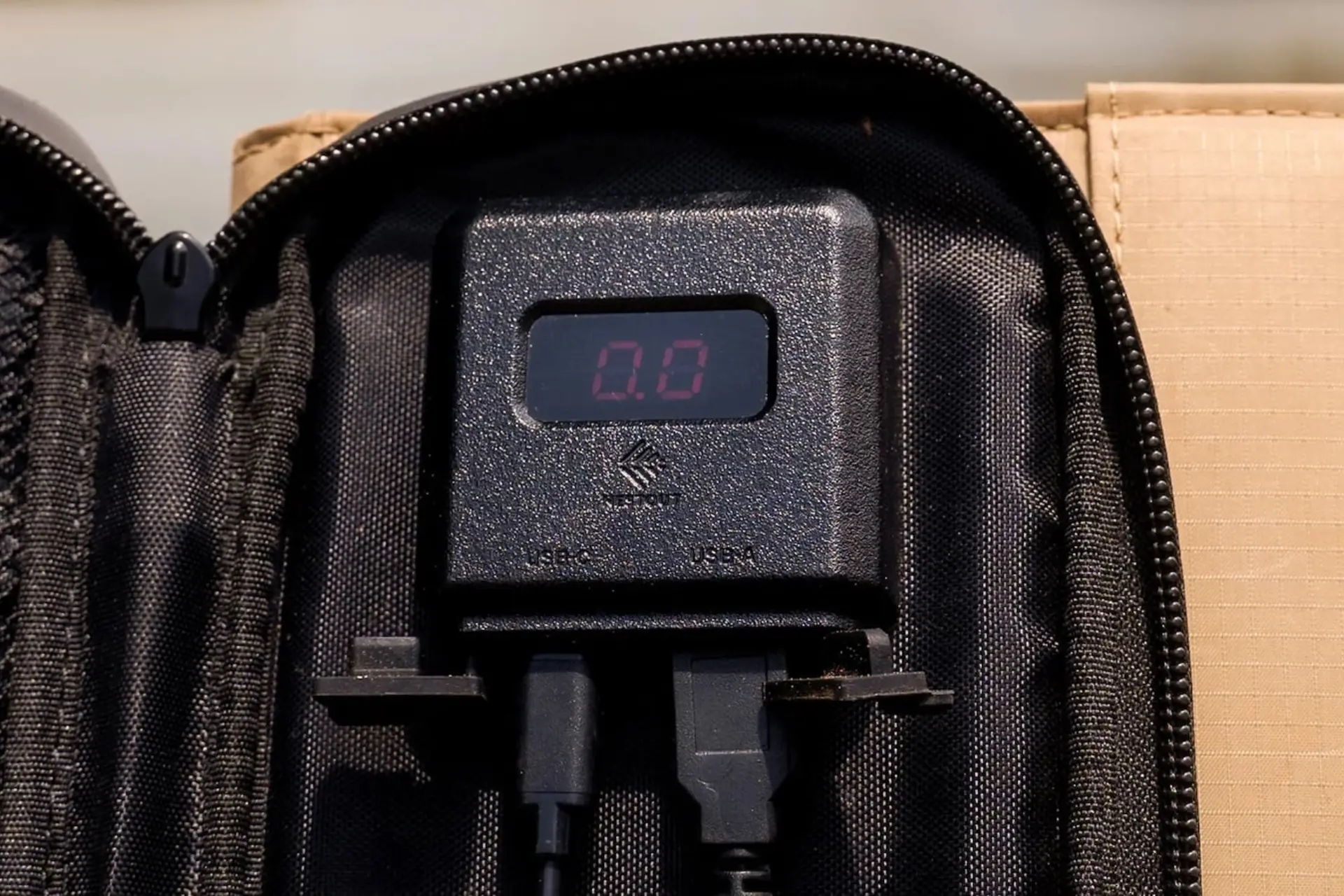 NESTOUT 4 Panel Solar Charger V2 4
