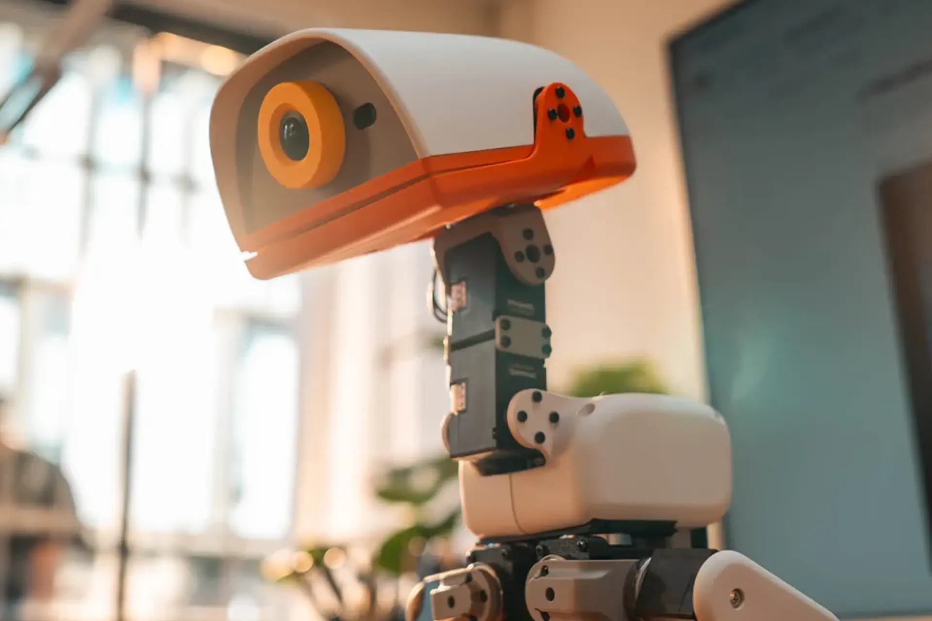 Pollen Robotics Microduck 2