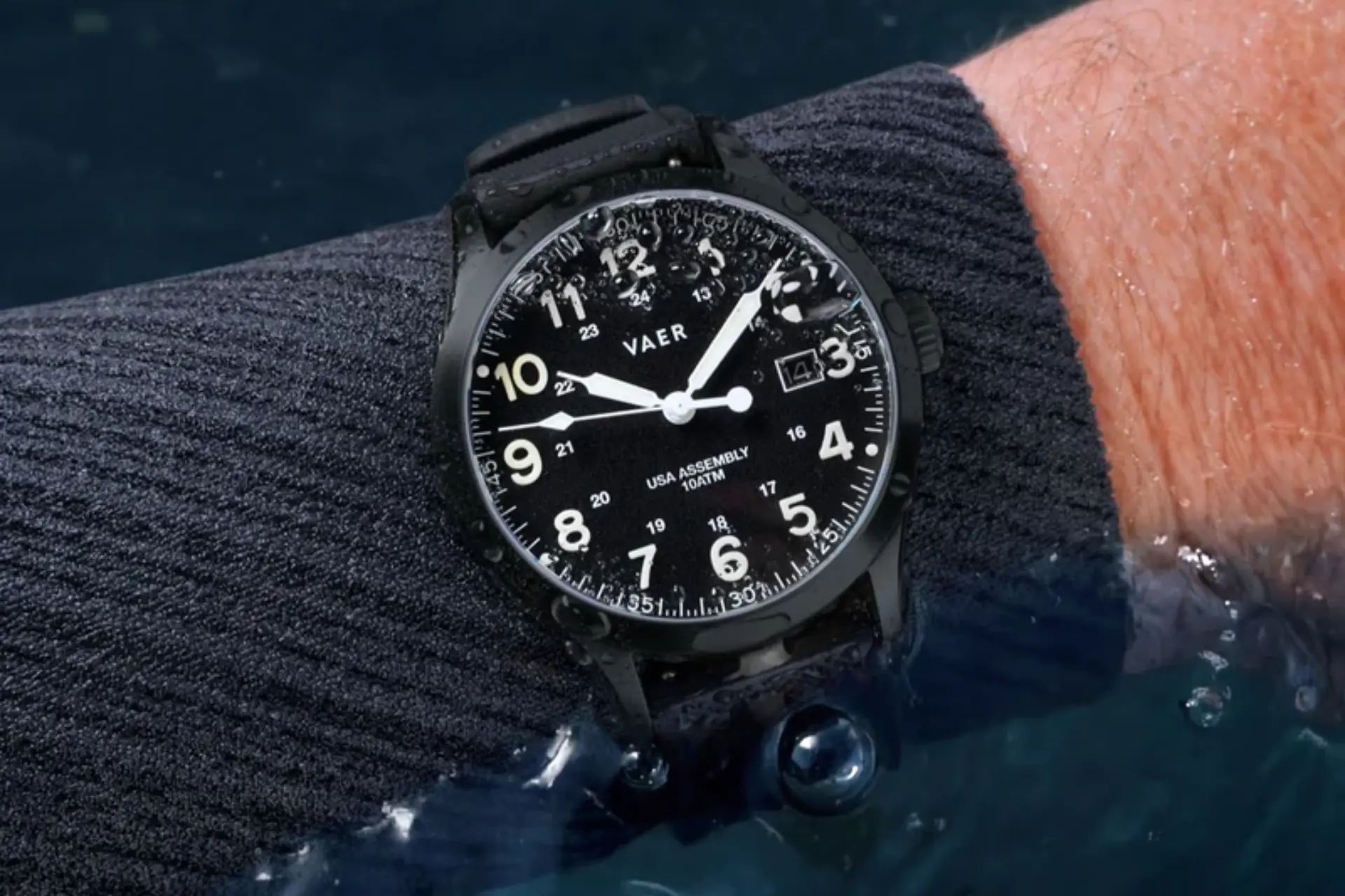 Vaer C5 Tactical Field Watch 3